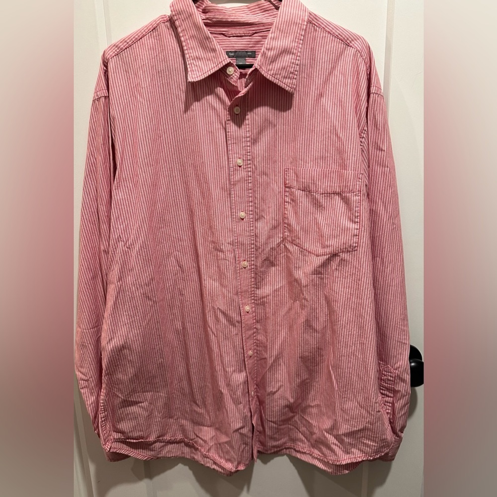 Gap Mens XXL Red White Micro Stripe Cotton Button Down Shirt Long Sleeve
